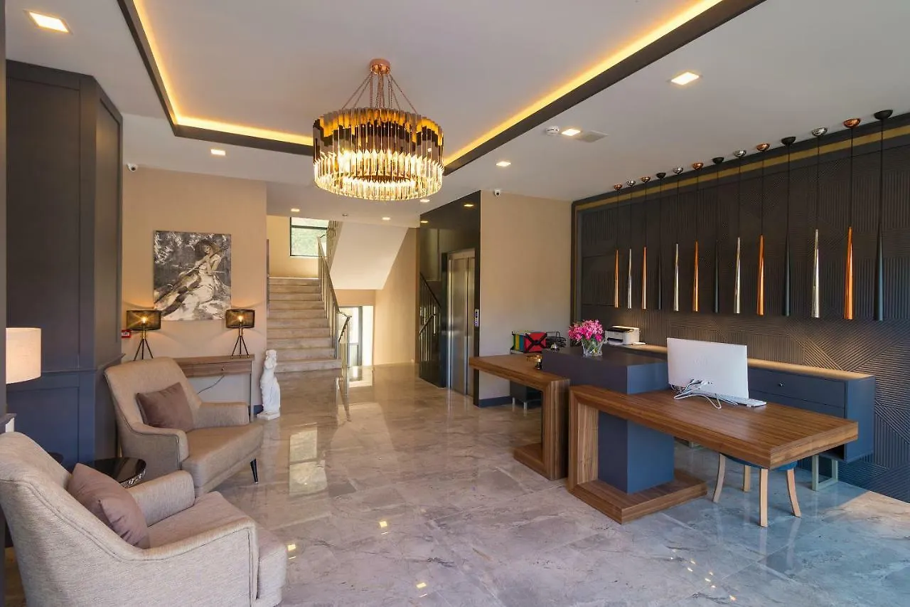Amossia Elite Boutique Hotel تورونشْ